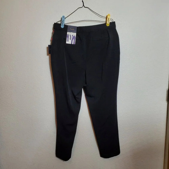 Rafaella Womens Curvy fit Pants Slim Leg Defined Waist Size 14P Black NWT - Picture 4 of 11